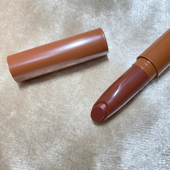 Colourpop Sassy Lippie Stix Lipstick BNIB - Picture 1 of 2
